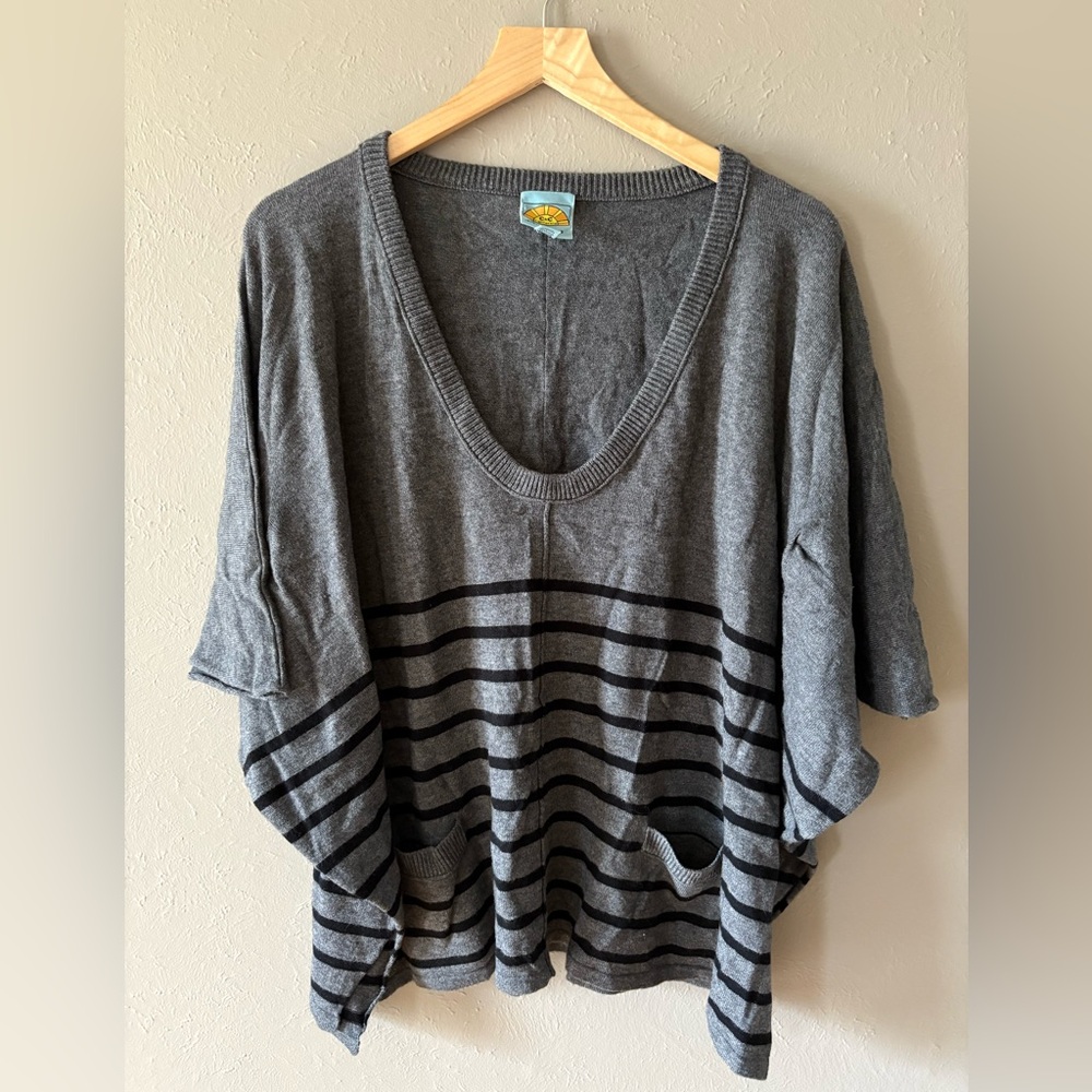 C&C California short sleeve poncho sweater